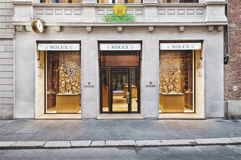 rolex milano montenapoleone|Authorized Rolex dealer in Milan .